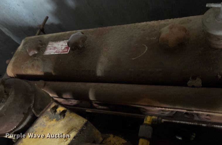 image for item ET7017 (2) Detroit Diesel engines