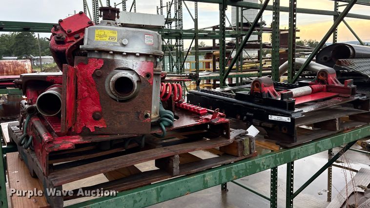 image for item ET7021 (4) Jost and Holland JSK37HS fifth wheel plates