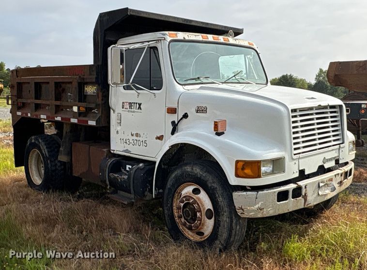 image for item ET7042 1992 International 4700  