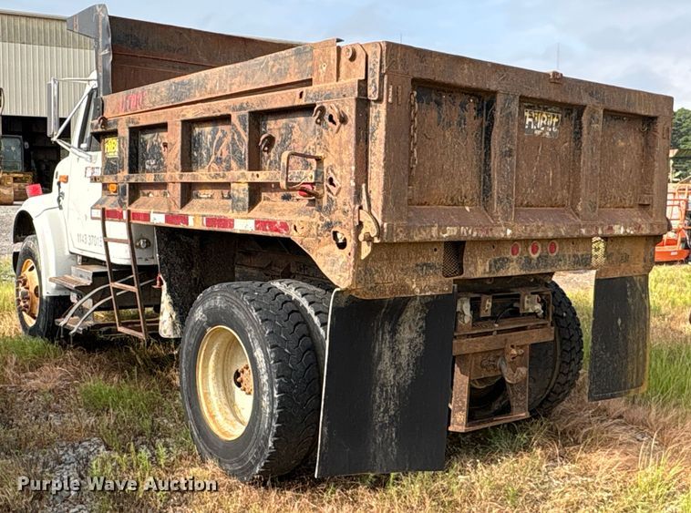 image for item ET7042 1992 International 4700  