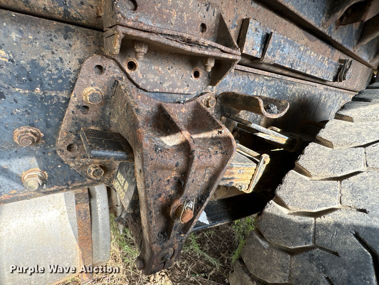 image for item ET7042 1992 International 4700  