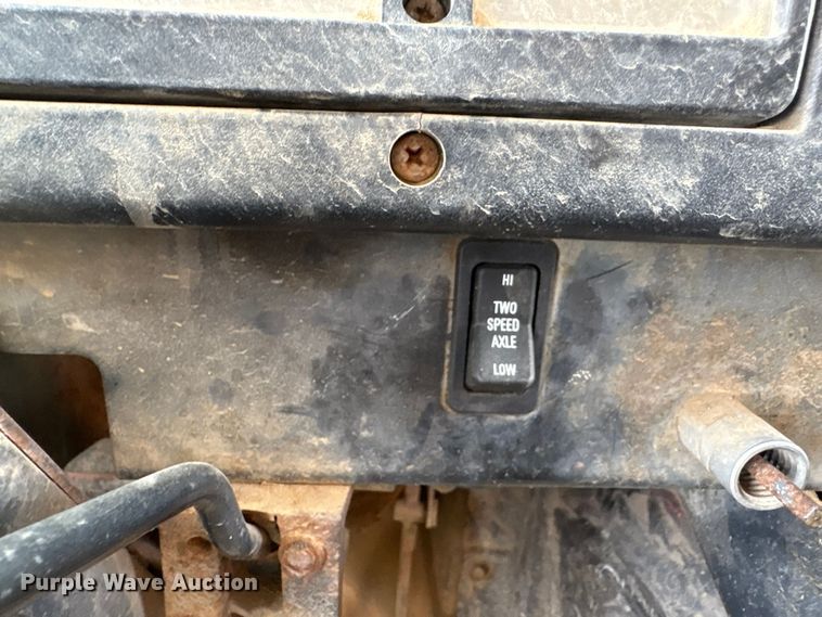 image for item ET7042 1992 International 4700  