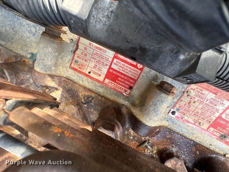 image for item ET7042 1992 International 4700  