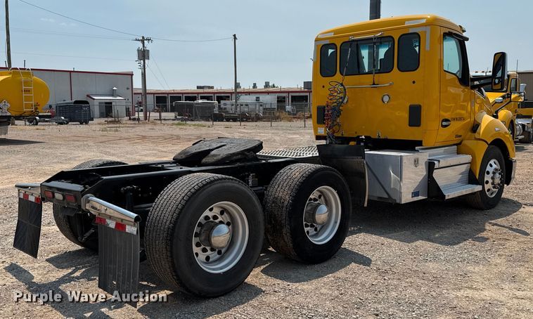 CAMIóN 2021 KENWORTH