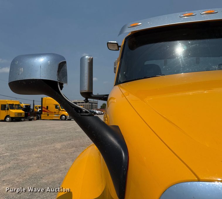 image for item EU2021 2023 International LT625 semi truck