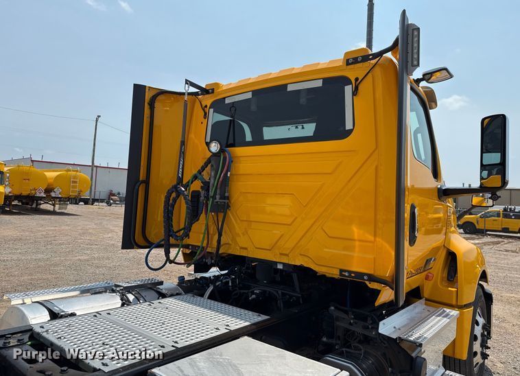 image for item EU2021 2023 International LT625 semi truck