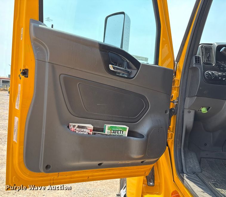 image for item EU2021 2023 International LT625 semi truck