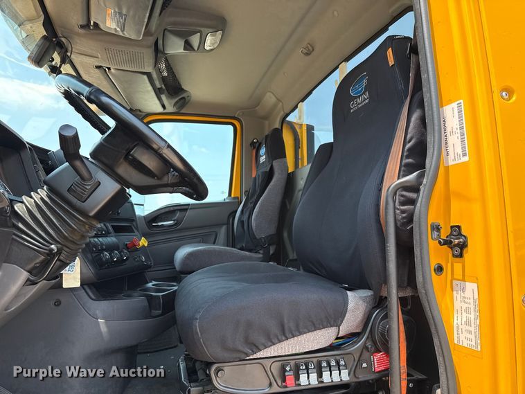 image for item EU2021 2023 International LT625 semi truck