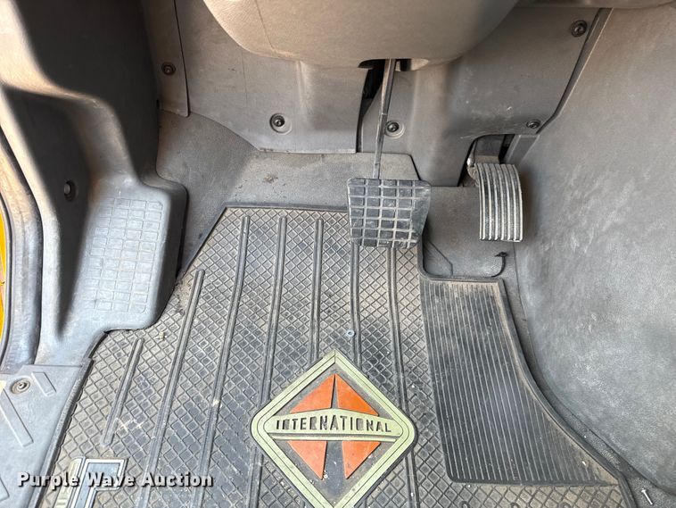 image for item EU2021 2023 International LT625 semi truck