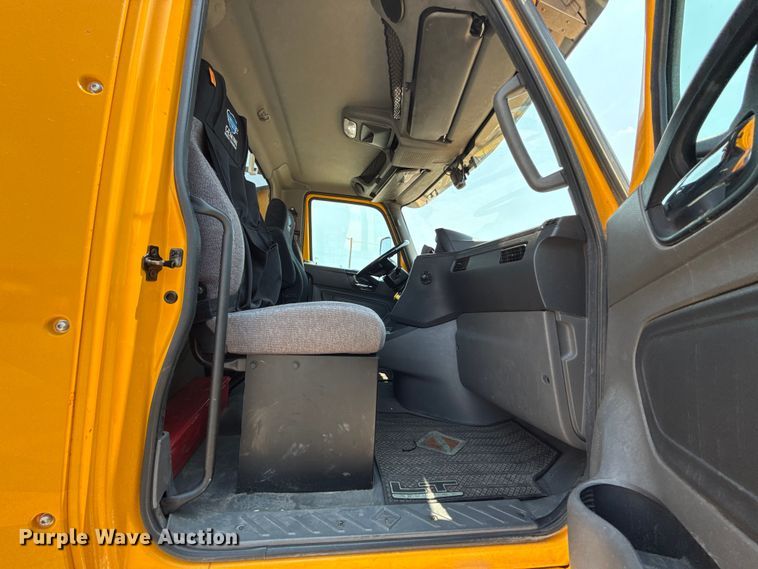 image for item EU2021 2023 International LT625 semi truck