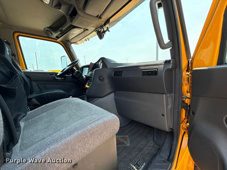 image for item EU2021 2023 International LT625 semi truck