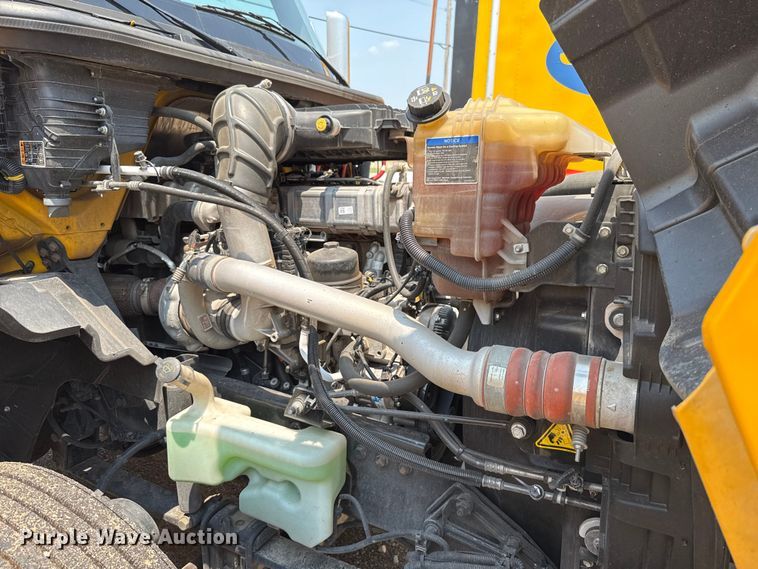 image for item EU2021 2023 International LT625 semi truck