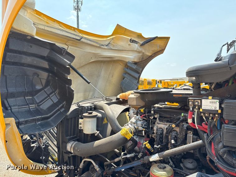 image for item EU2021 2023 International LT625 semi truck