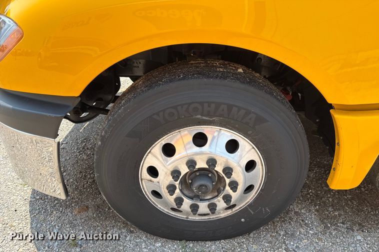 image for item EU2021 2023 International LT625 semi truck