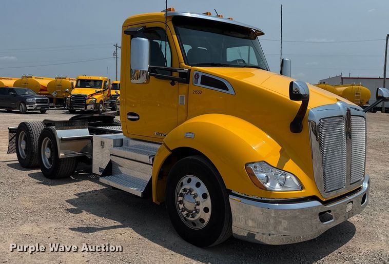 CAMIóN 2021 KENWORTH