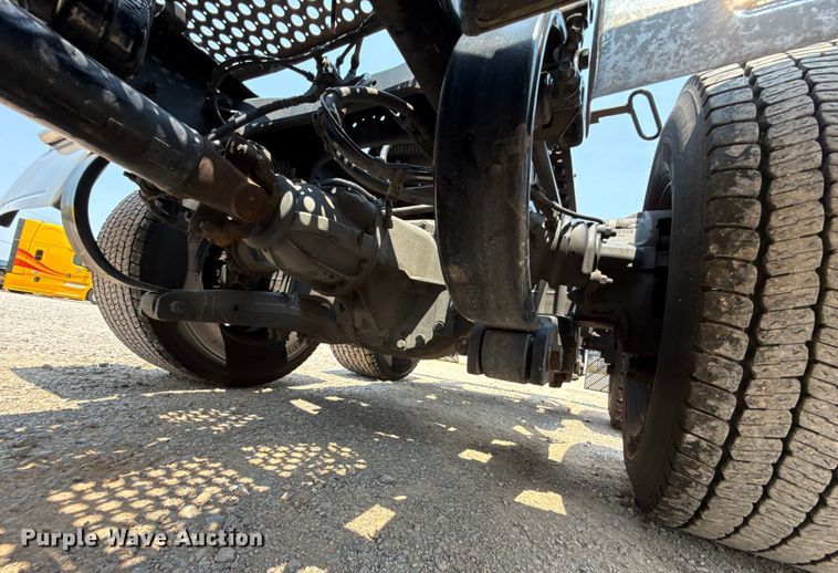 image for item EU2022 2021 Kenworth T680 semi truck