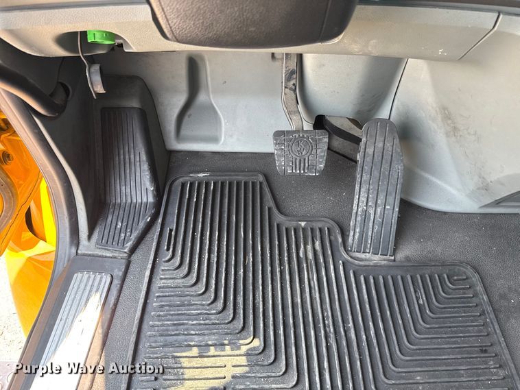 image for item EU2022 2021 Kenworth T680 semi truck