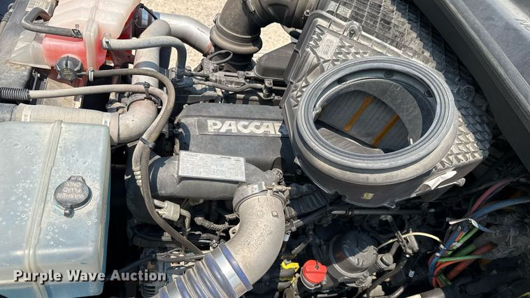 image for item EU2022 2021 Kenworth T680 semi truck