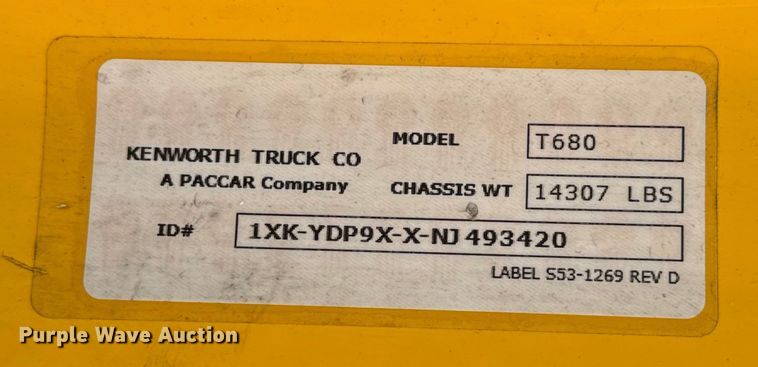 image for item EU2023 2022 Kenworth T680 semi truck