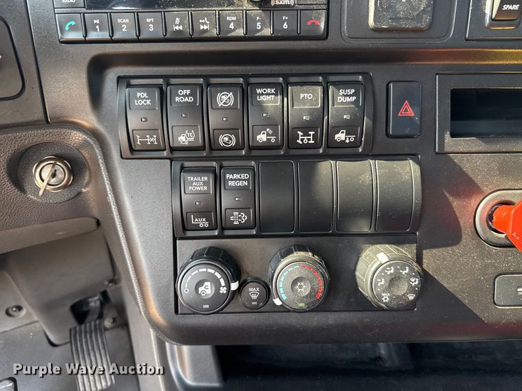 image for item EU2024 2021 International LT625 semi truck