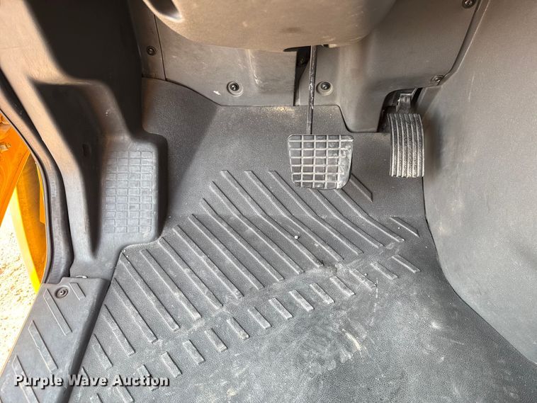 image for item EU2024 2021 International LT625 semi truck