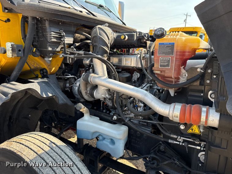 image for item EU2024 2021 International LT625 semi truck