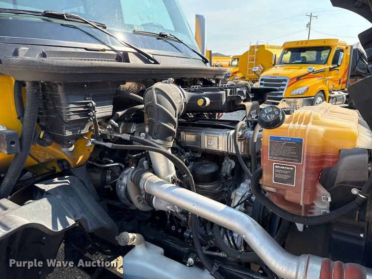 image for item EU2024 2021 International LT625 semi truck