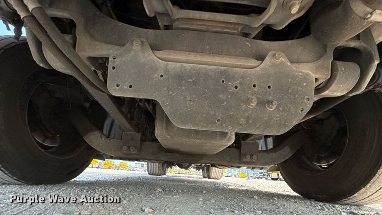 image for item EU2025 2022 Freightliner Cascadia 126 semi truck