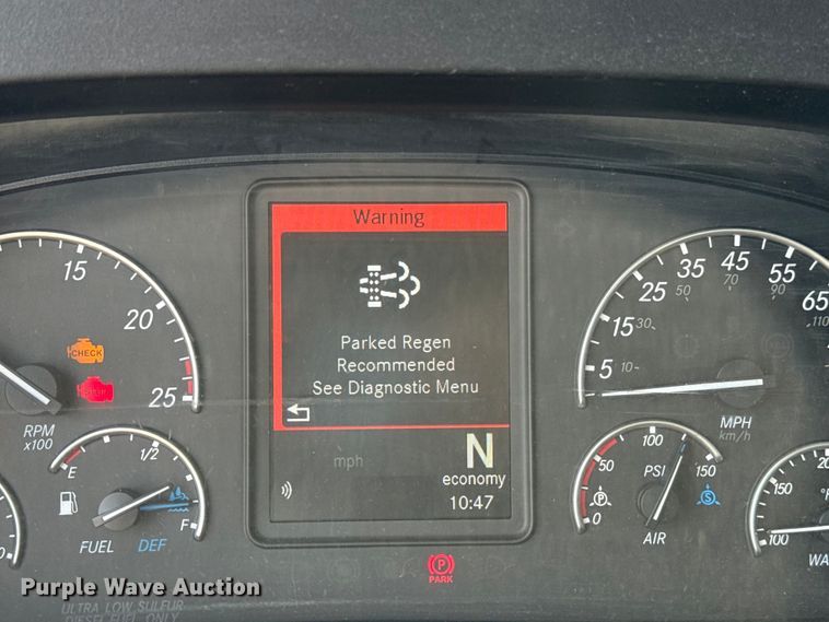 image for item EU2025 2022 Freightliner Cascadia 126 semi truck