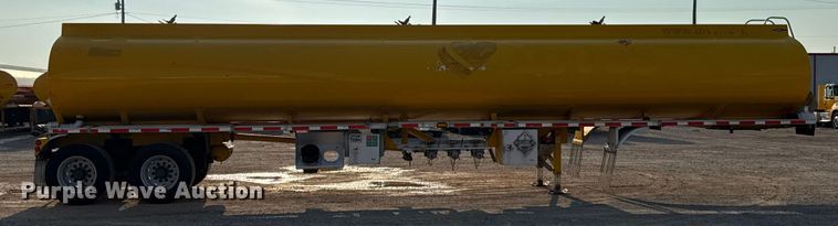 image for item EU2028 2006 Beall BAST-96-3-SB tank trailer