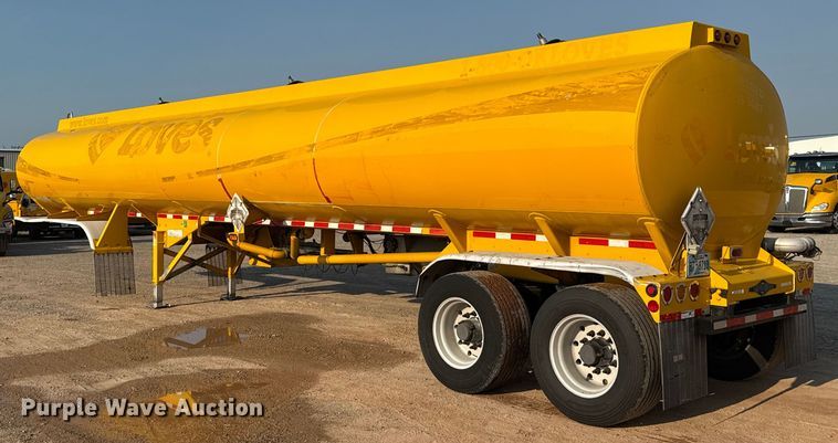 image for item EU2028 2006 Beall BAST-96-3-SB tank trailer