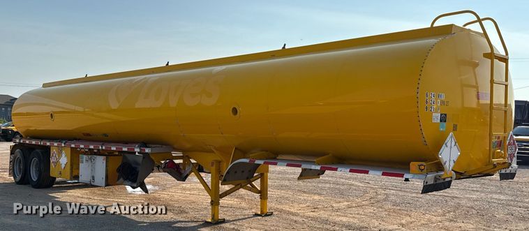 image for item EU2029 2004 Beall BAST-96-3-SB tank trailer