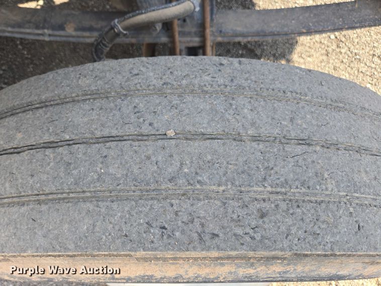 image for item FB9430 2014 Peterbilt 567 semi truck