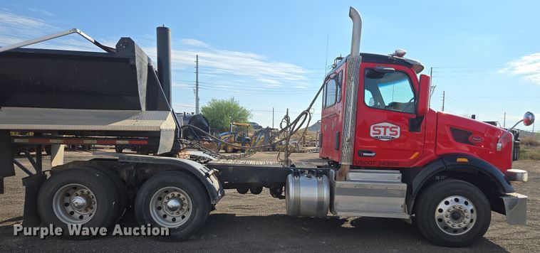 image for item FB9431 2015 Peterbilt 567 semi truck