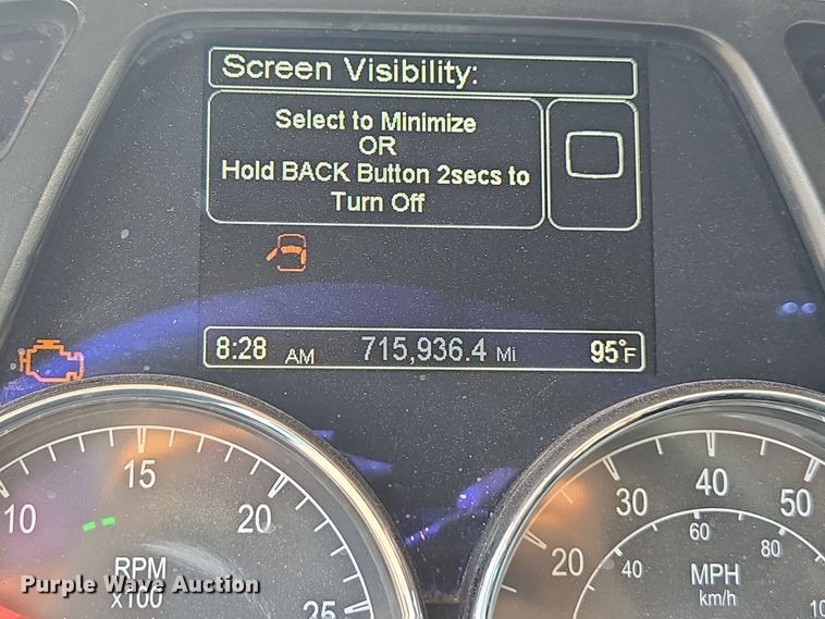 image for item FB9431 2015 Peterbilt 567 semi truck