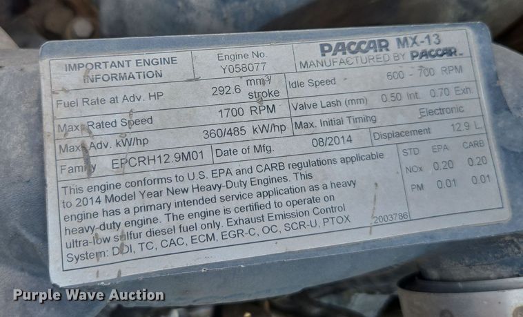 image for item FB9431 2015 Peterbilt 567 semi truck