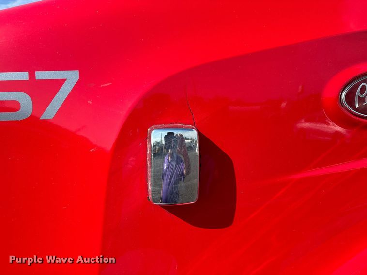 image for item FB9432 2018 Peterbilt 567 semi truck