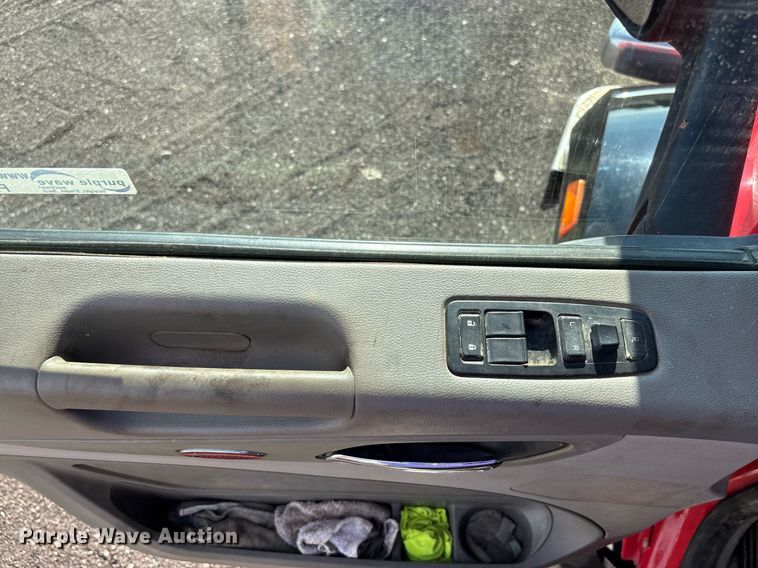 image for item FB9432 2018 Peterbilt 567 semi truck