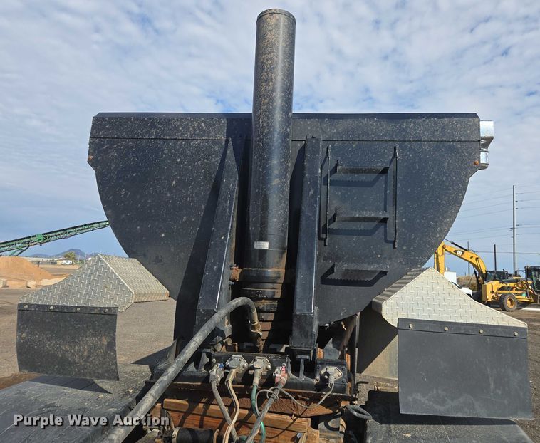 image for item FB9433 2021 Dura-Haul end dump trailer