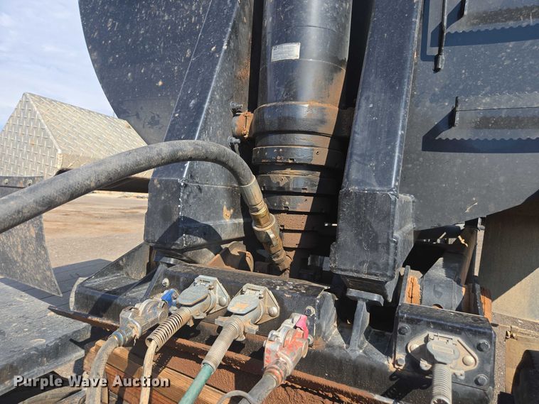 image for item FB9433 2021 Dura-Haul end dump trailer