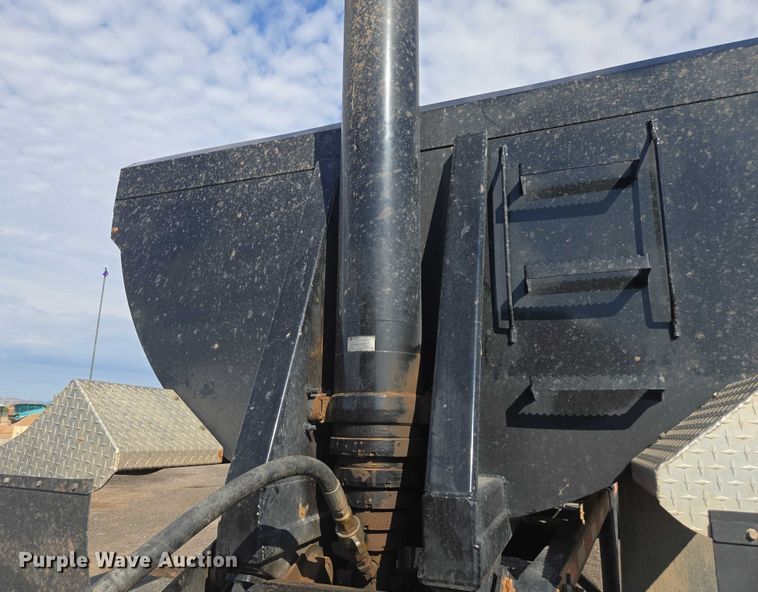 image for item FB9433 2021 Dura-Haul end dump trailer