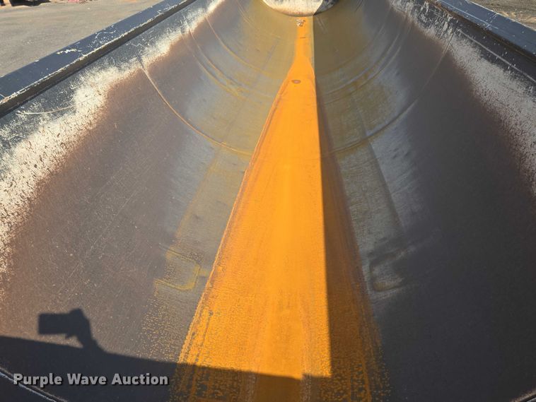 image for item FB9433 2021 Dura-Haul end dump trailer