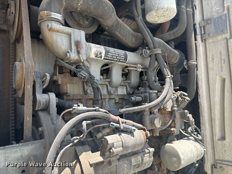 image for item YA0433 2013 Great Dane refrigerated van trailer