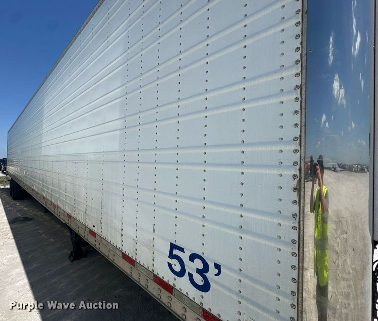 image for item YA0434 2013 Great Dane refrigerated van trailer