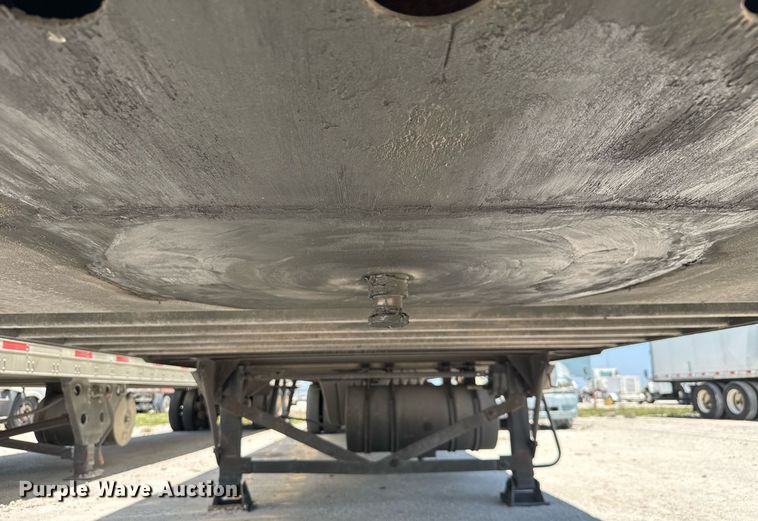 image for item YA0434 2013 Great Dane refrigerated van trailer