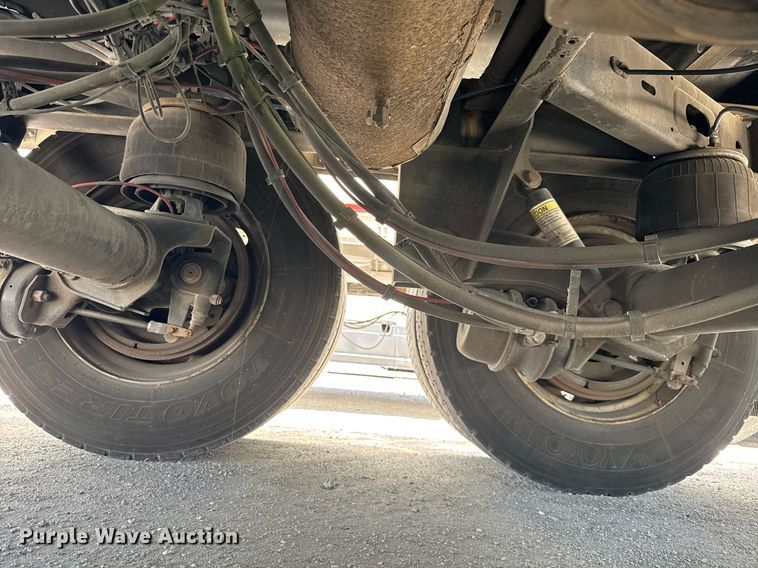 image for item YA0434 2013 Great Dane refrigerated van trailer