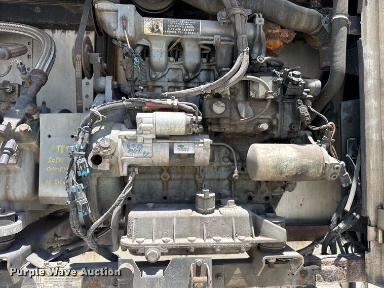 image for item YA0434 2013 Great Dane refrigerated van trailer