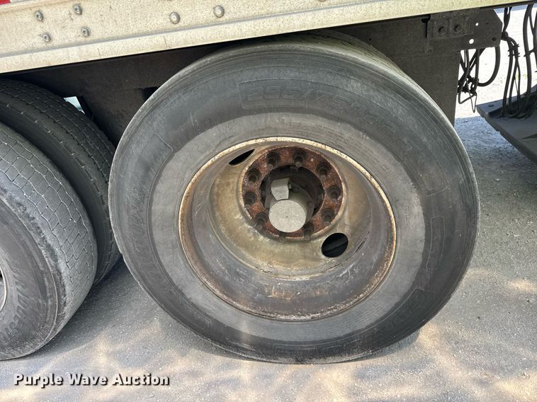 image for item YA0434 2013 Great Dane refrigerated van trailer