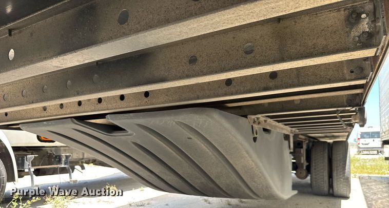 image for item YA0435 2013 Great Dane refrigerated van trailer