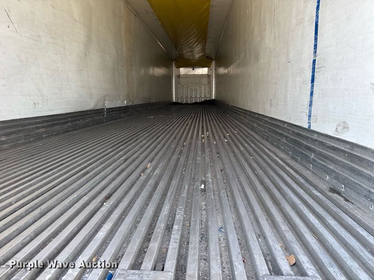 image for item YA0435 2013 Great Dane refrigerated van trailer